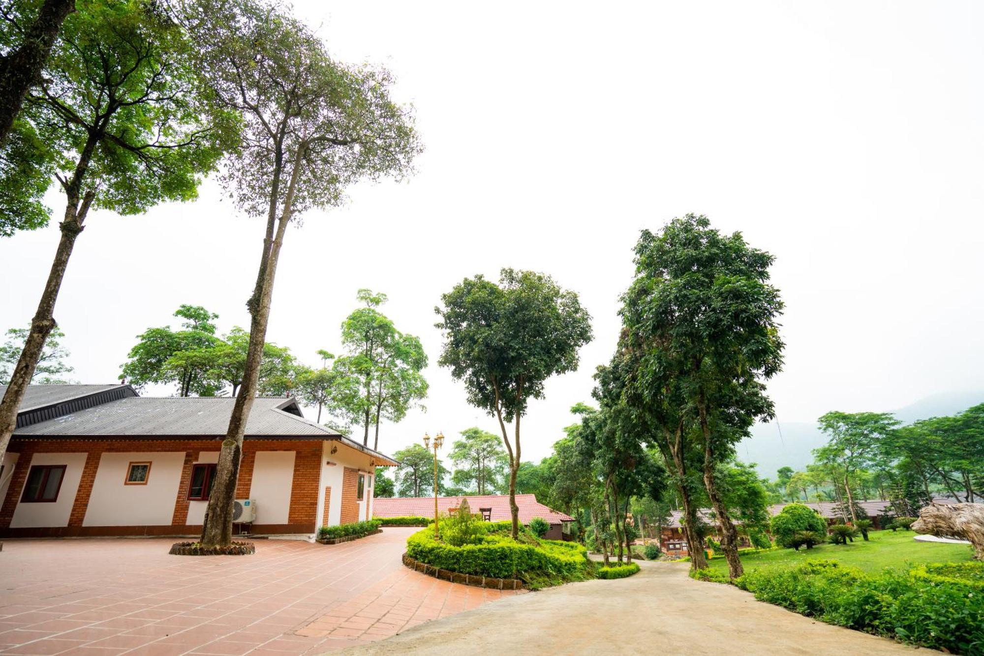 Paragon Resort Ba VI Xom Trong Esterno foto